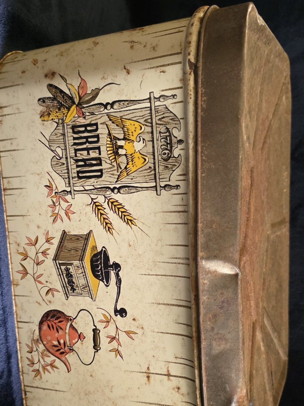 Tin Bread Box Americana Motif Vintage